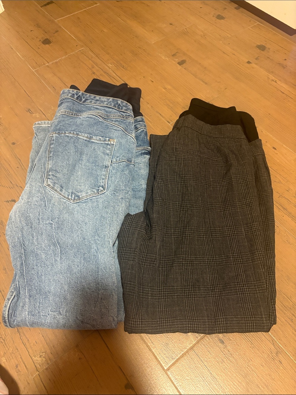 Maternity Jeans bundle with Black Stretch Panel. - Picture 1 of 7